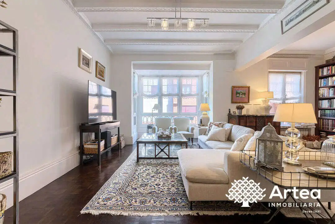 Sala de estar de Piso en venta en Getxo  con Calefacción, Trastero y Balcón