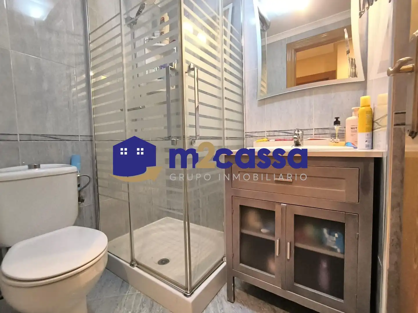 Bathroom of Flat for sale in Lorca  with Air Conditioner and Storage room
