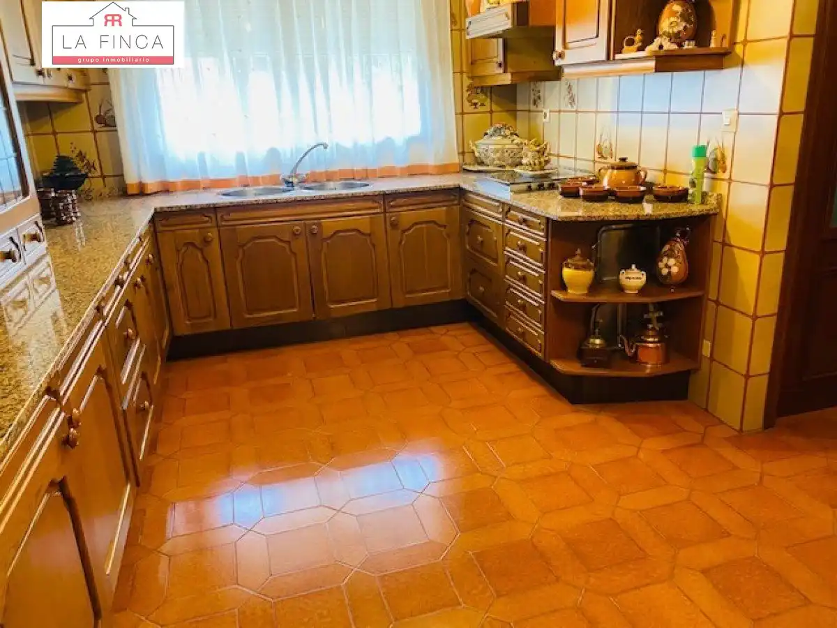 Kitchen of Houses for sale in Málaga  with Private garden, Terrace and Storage room