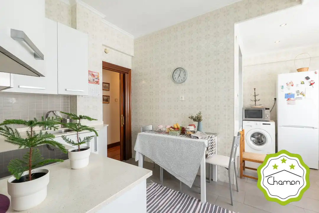Kitchen of Flat for sale in Bilbao   with Heating and Balcony
