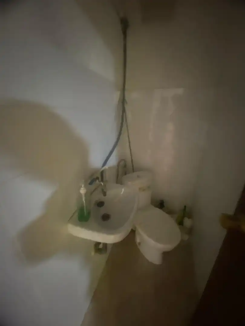 Baño de Local de alquiler en Pedanías Oeste