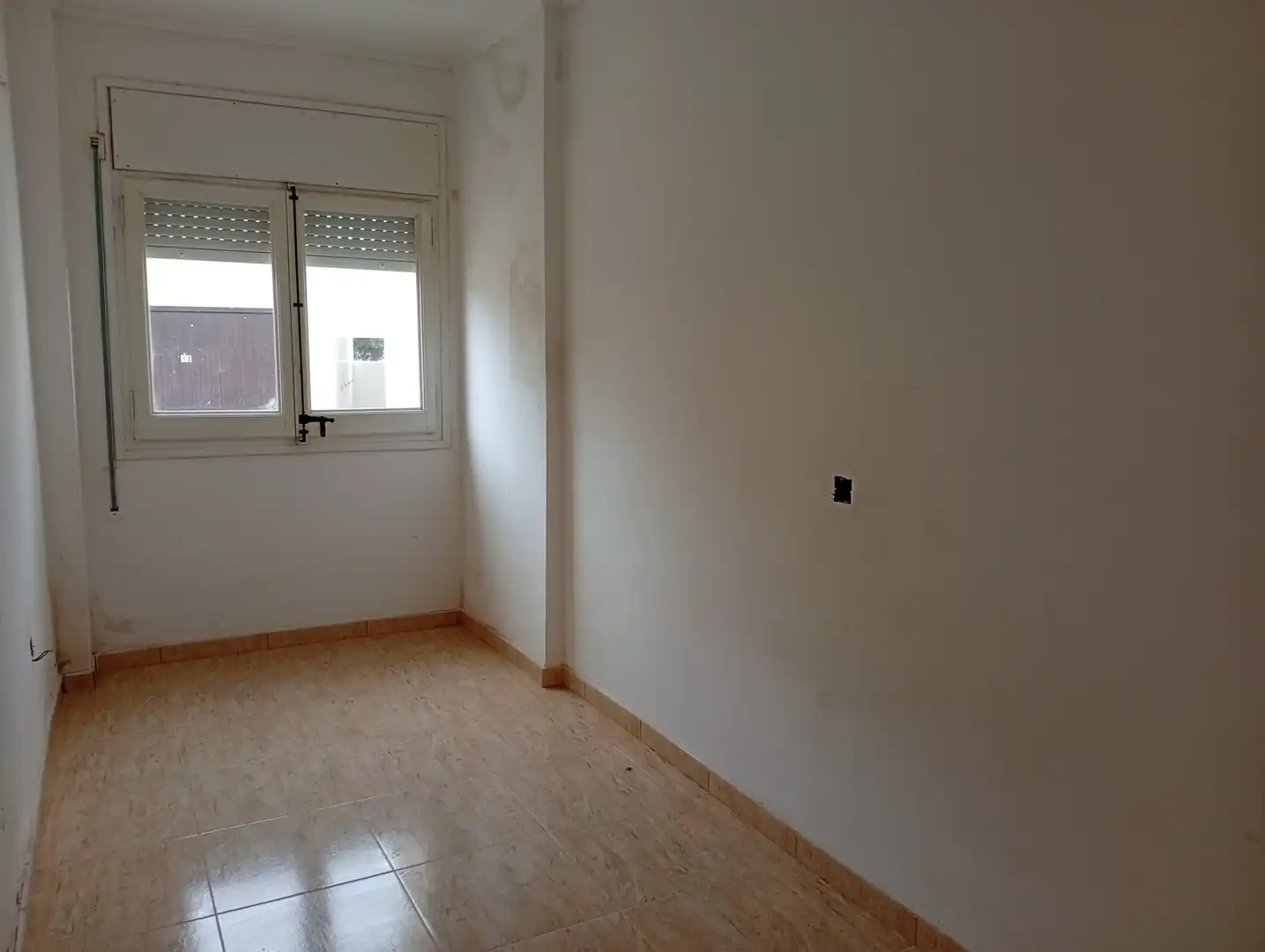 Habitación de Piso en venta en Mont-roig del Camp con Alarma