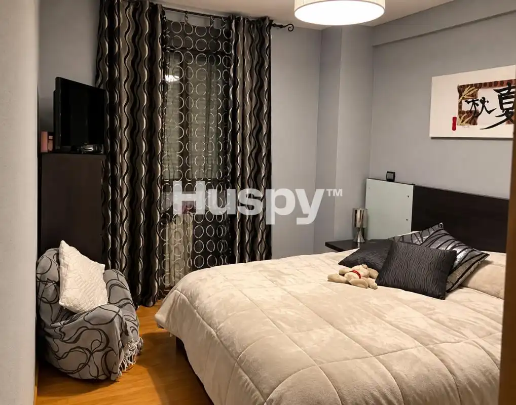 Flat with pool for sale in Calle Flora Tristán, imagen 4