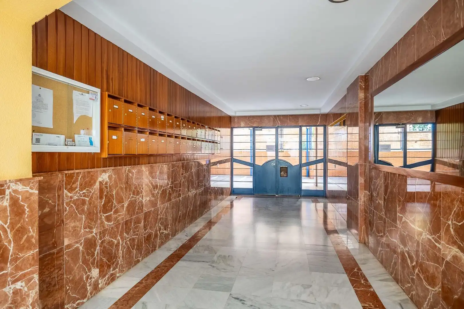 Piso en venta en Alcalá de Guadaira con Aire acondicionado, Terraza y Balcón