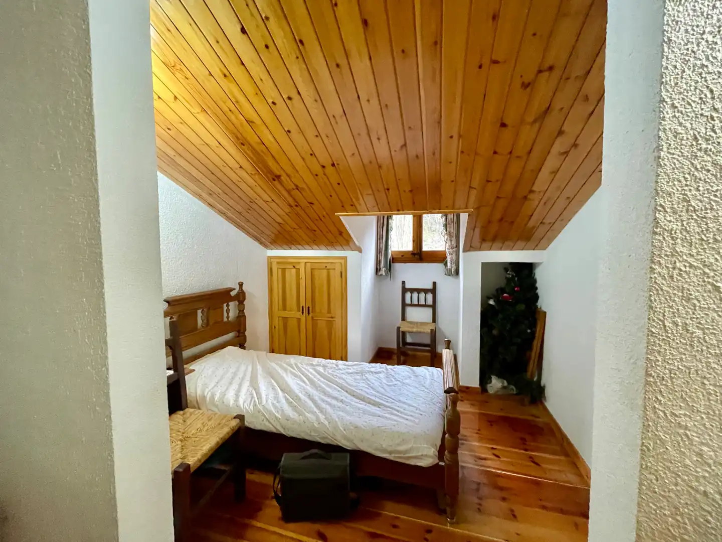 Habitación de Ático en venta en Setcases con Calefacción, Terraza y Amueblado