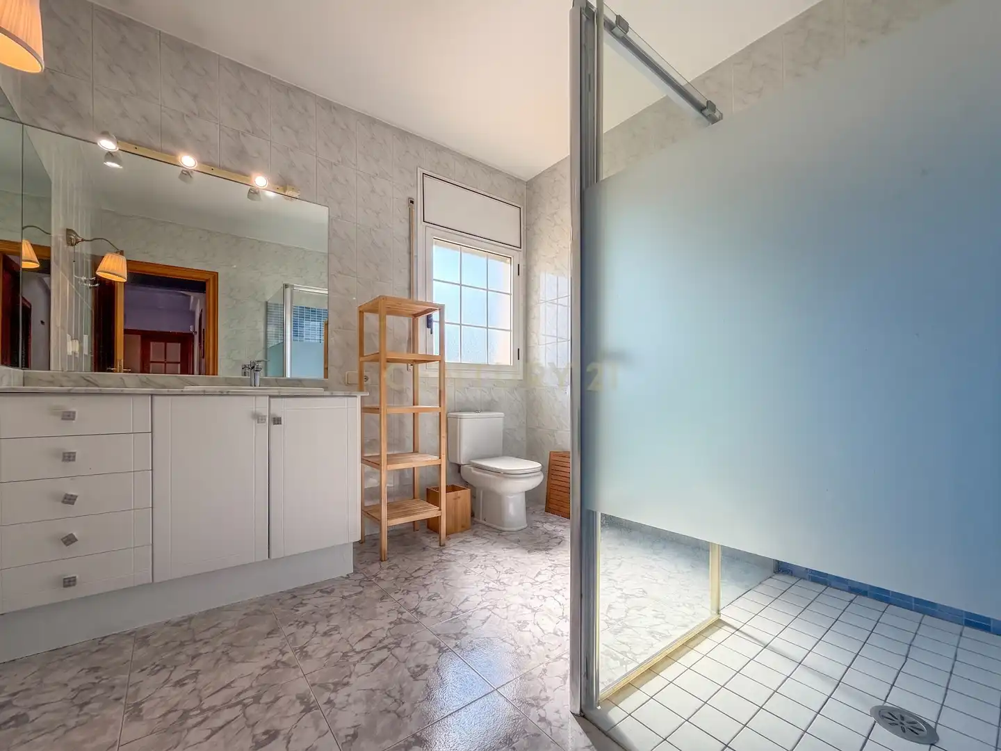 Casa con terraza en venta en Carrer Doctor Gregorio Marañón, Santa Eulàlia de Ronçana, Spain 3, imagen 27