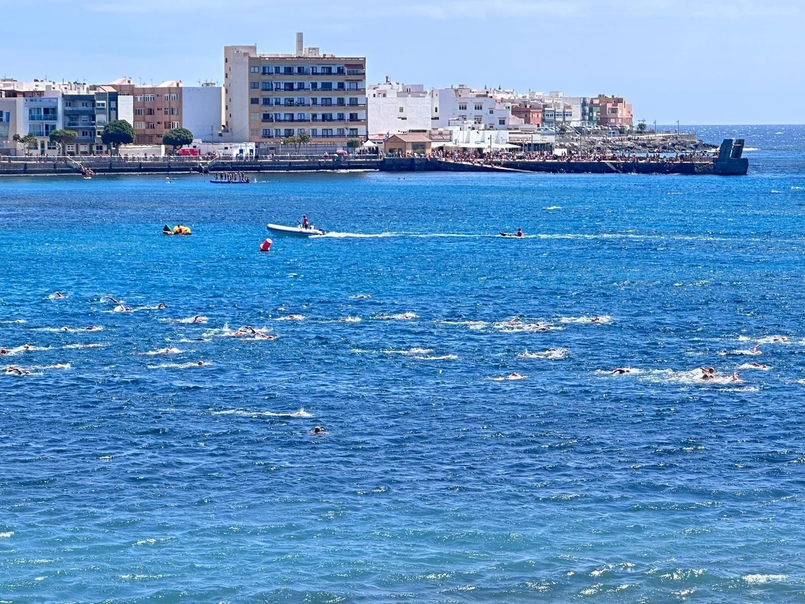 Vista exterior de Apartament de lloguer en Agüimes amb Moblat i Balcó