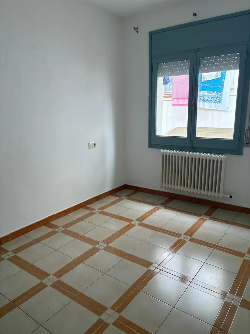 Wohnung zur Miete in CANYET, Nucli Antic