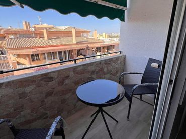 Studio with lift for sale in Calle la Loma 107