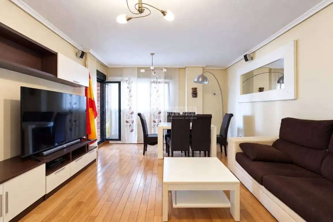 Flat for sale in Los Robles