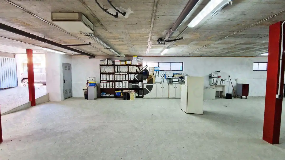 Local comercial en venta en Coria del Río, imagen 3
