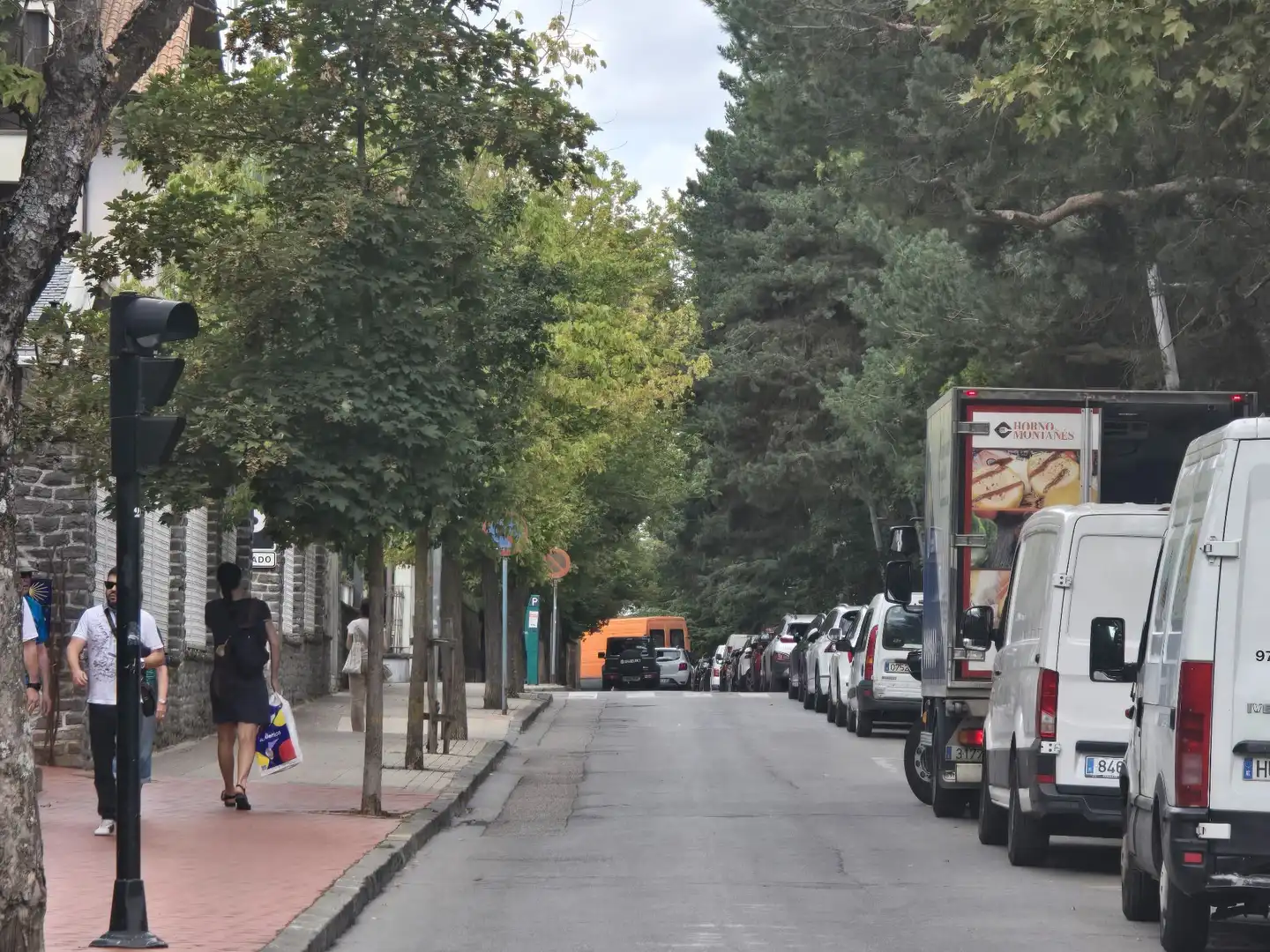 Exterior view of Commercial properties for rent in Jaca