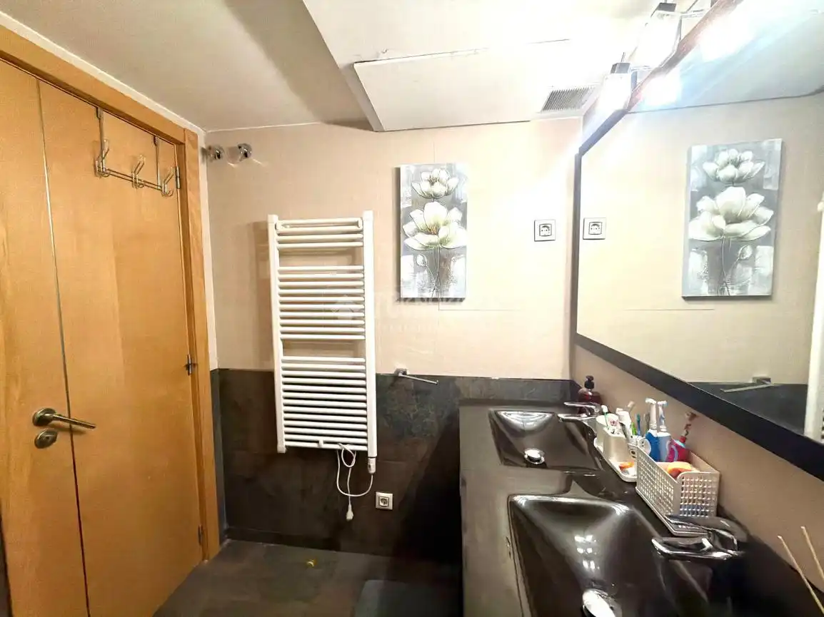 Baño de Piso en venta en Quijorna con Calefacción y Terraza