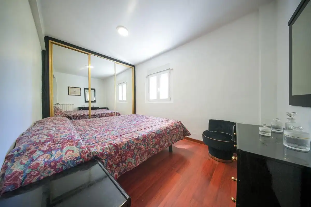 Bedroom of Flat for sale in Madrid  with Heating, Private garden and Terrace