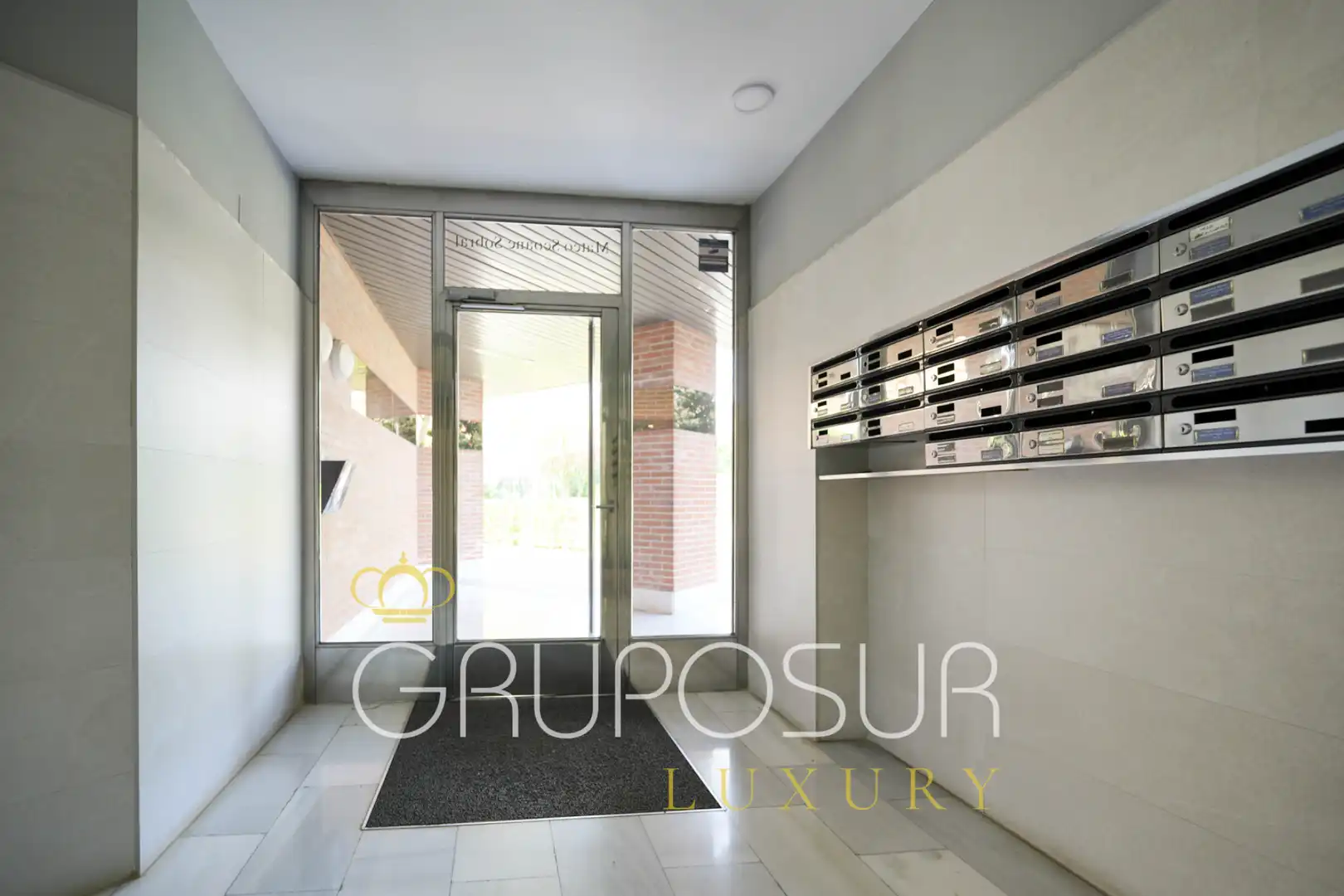 Wohnung zum Verkauf in Valladolid mit Heizung, Privatgarten und Parkett