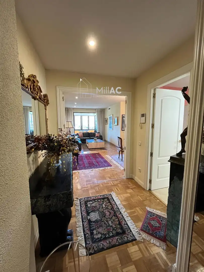 Piso en venta en Madrid con Aire acondicionado, Calefacción y Terraza