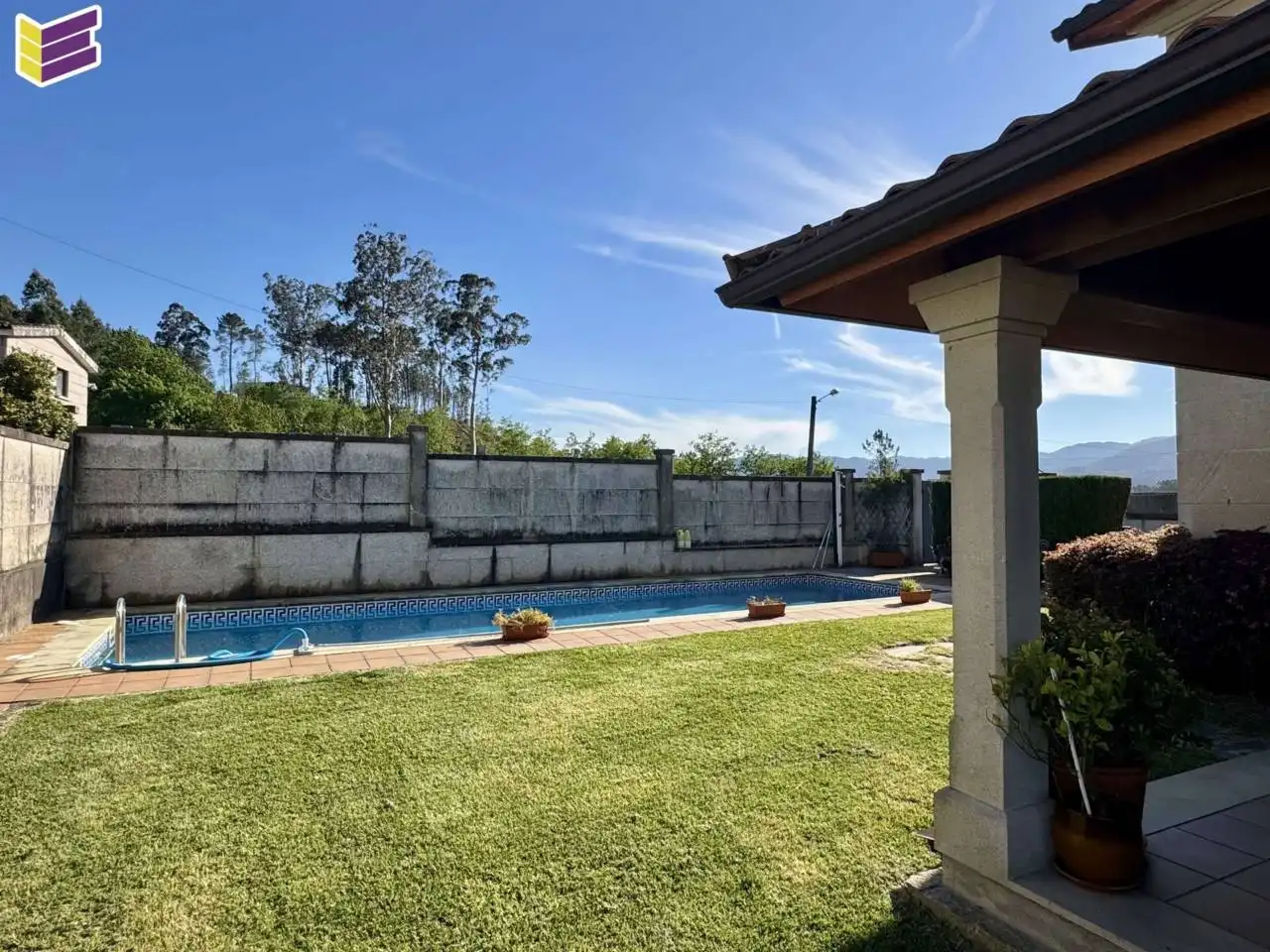 Piscina de Casa o xalet en venda en O Porriño   amb Calefacció, Jardí privat i Parquet