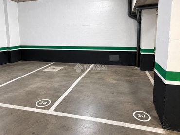 Einzelparkplatz mit Aufzug zum Verkauf in San Blas