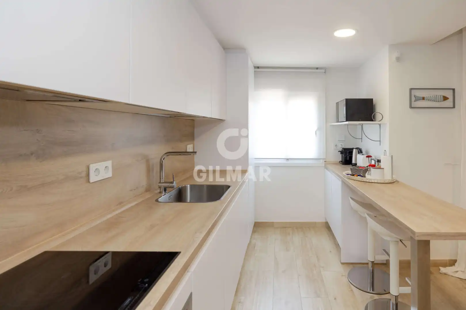 Cuina de Apartament en venda en Estepona amb Calefacció, Jardí privat i Piscina