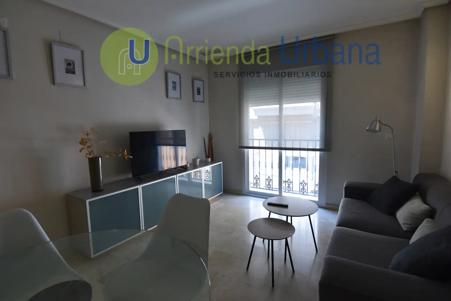 Sala de estar de Piso de alquiler en Elche / Elx con Aire acondicionado, Calefacción y Amueblado