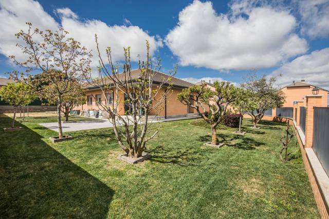 Casa-chalet en Venta en OREGANO, 7 en Hervencias Altas - El Pinar