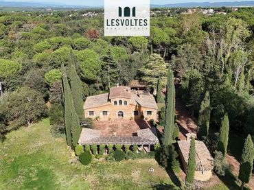 Maison avec piscine à vendre à VEÏNAT DE LES MATEUES