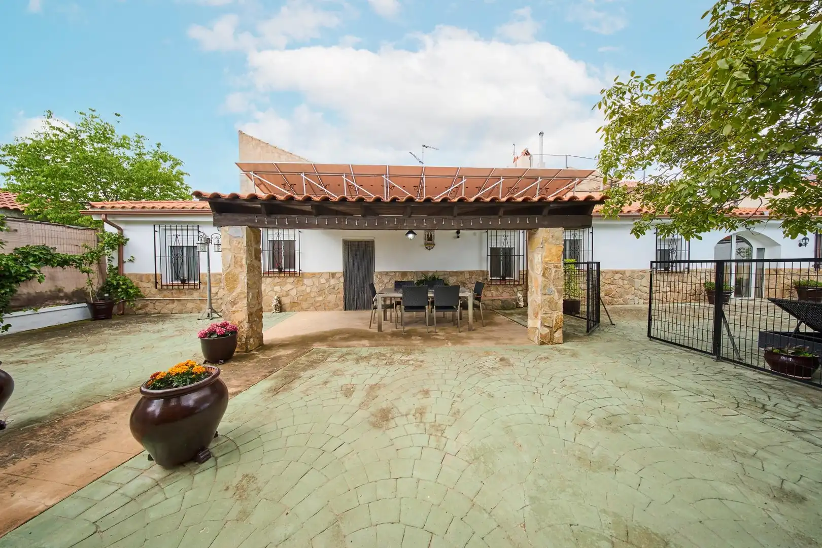 Country homes for sale in MEDINA AZAHARA, 16, Puebla de Don Fadrique