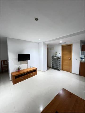 Piso en Alquiler en Calle de Berenguer de Marquina en Mercado