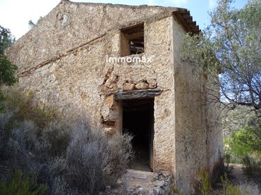 Terreno residenziale in vendita a 16