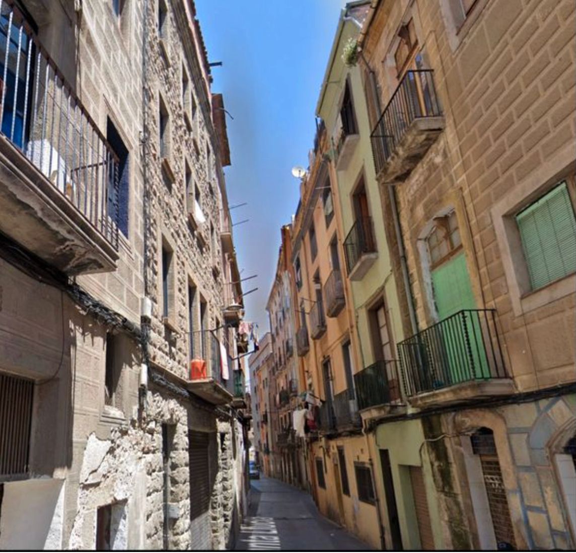 Außenansicht von Gebaude zum Verkauf in Manresa