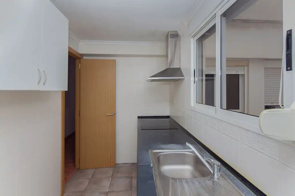 Cuina de Apartament en venda en Valencia