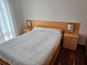 Piso con piscina en venta en PASEO TENORIO 2
