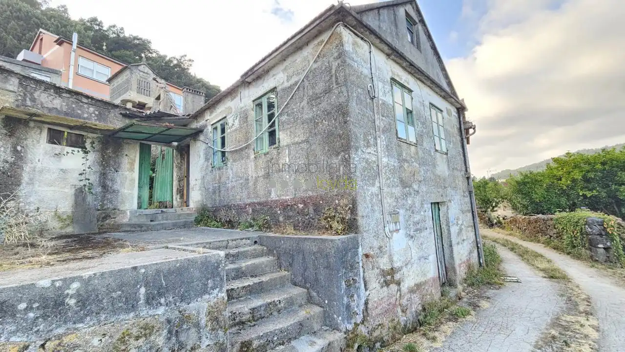 Casa amb jardí en venda a Cangas pueblo, imagen 8