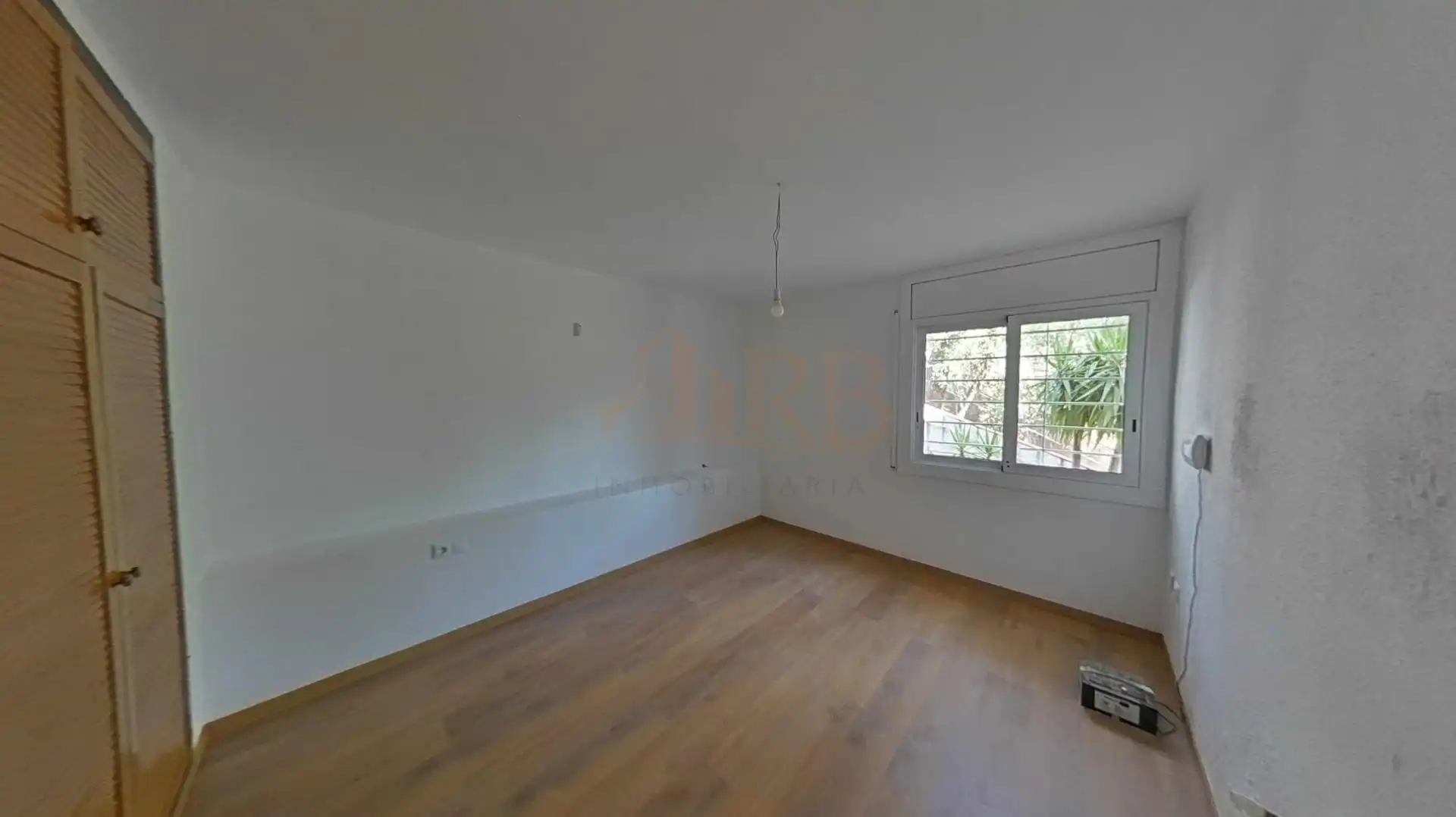 Sala d'estar de Pis en venda en Castelldefels amb Jardí privat, Terrassa i Piscina comunitària