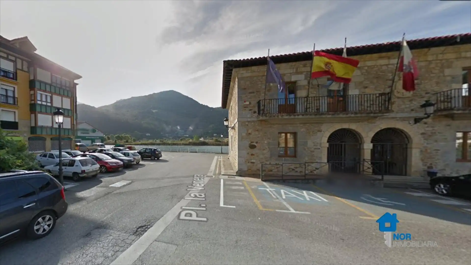 Parking de Piso de alquiler en Limpias con Amueblado
