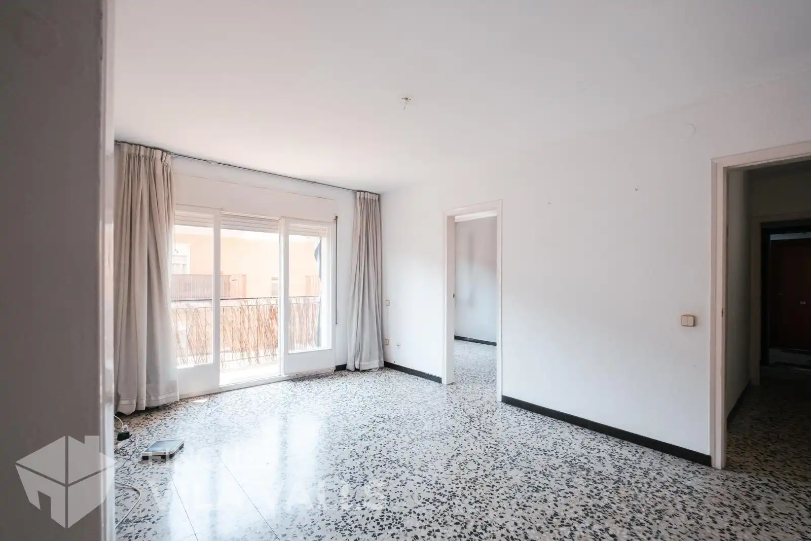 Piso con terraza en venta en Carrer c de la riera, imagen 2