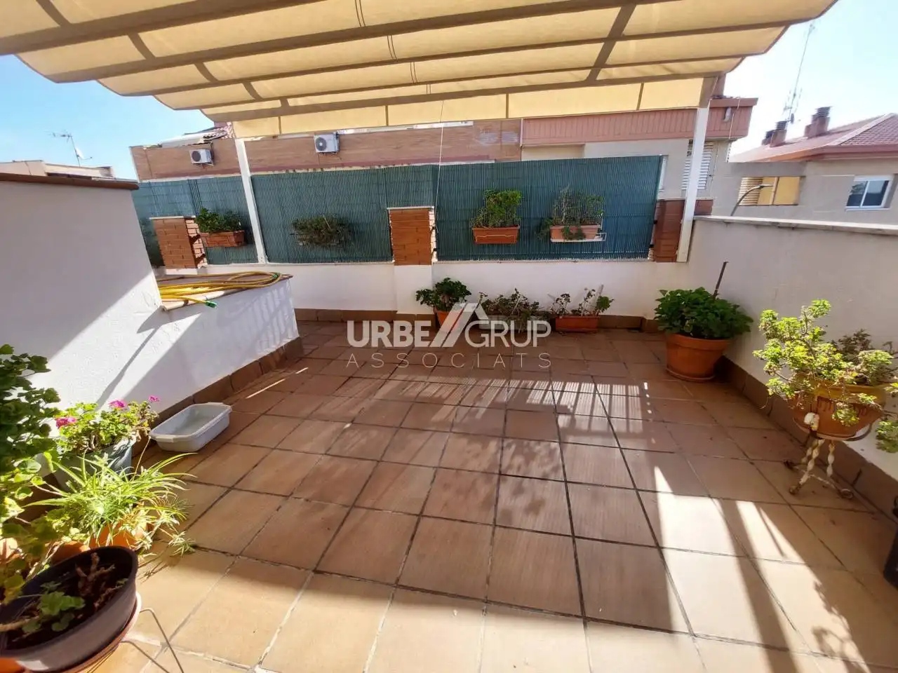 Terrassa de Casa o xalet en venda en Terrassa amb Calefacció, Jardí privat i Terrassa