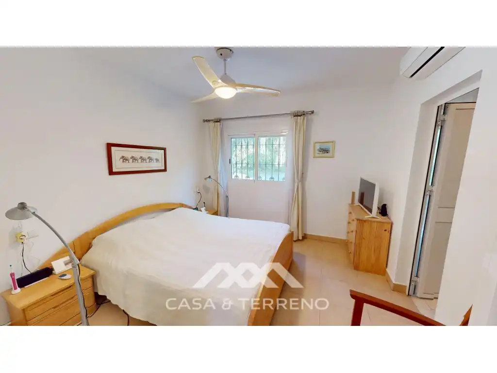 Habitación de Casa o chalet en venta en Vélez-Málaga con Jardín privado, Terraza y Piscina