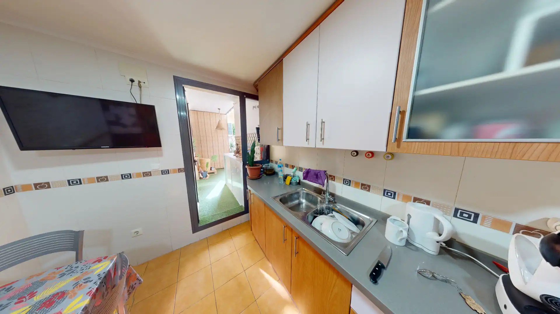 Küche von Wohnung zum Verkauf in Alicante / Alacant mit Klimaanlage, Heizung und Parkett