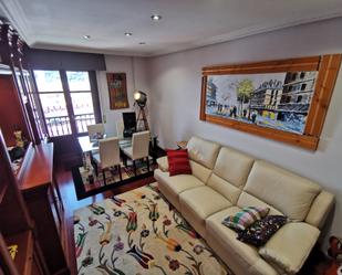 Living room of Flat for sale in Bilbao   with Balcony