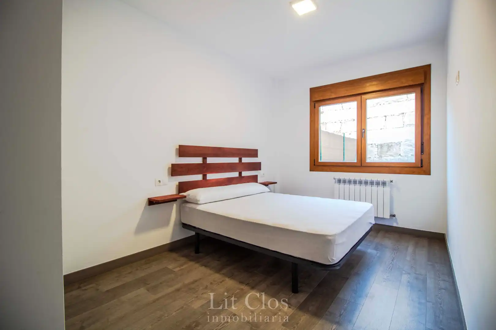 Habitación de Casa adosada en venta en A Rúa  con Calefacción, Jardín privado y Parquet