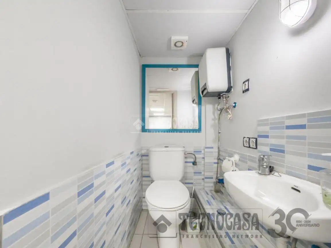 Bany de Oficina en venda en Madrid