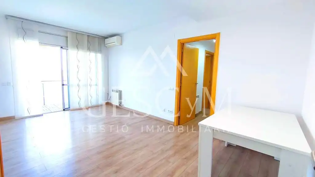 Schlafzimmer von Wohnung zur Miete in Sabadell mit Heizung, Terrasse und Gemeinschaftspool