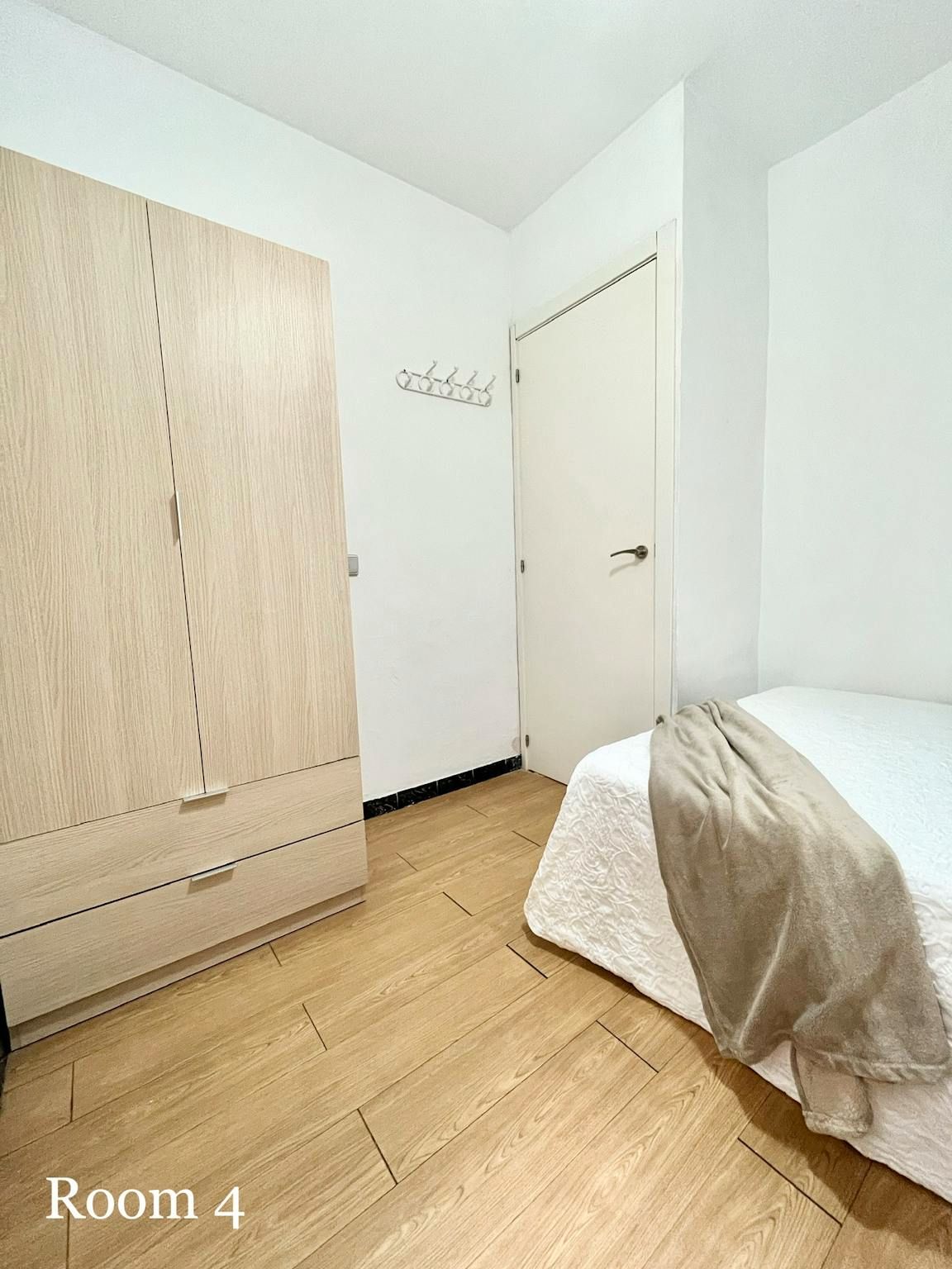 Pis per a compartir a N/A, El Plantinar – Avda. La Paz - El Juncal