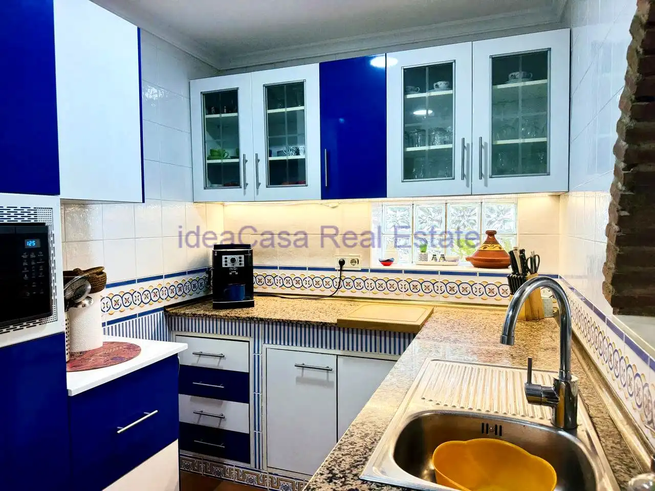 Cocina de Casa o chalet en venta en Málaga con Aire acondicionado, Jardín privado y Terraza