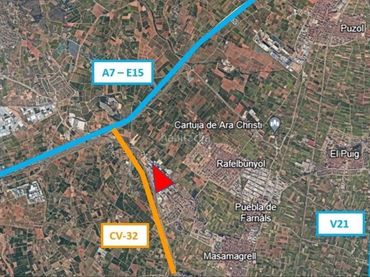 Terreny industrial en venda a Avinguda de Serra 110