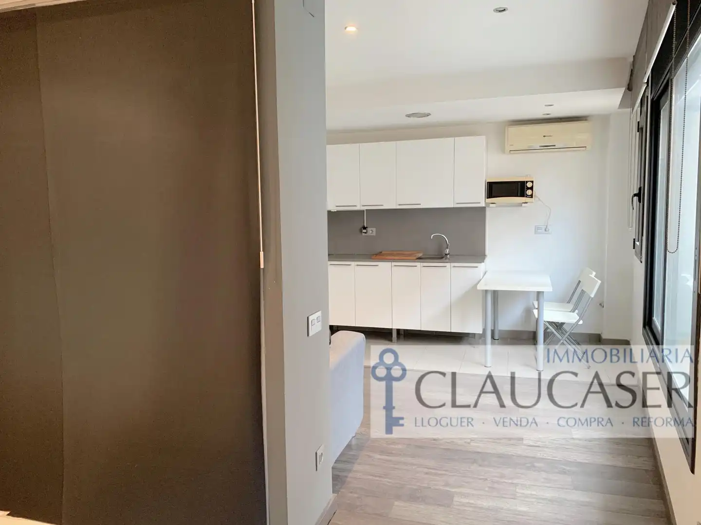 Kitchen of Flat for rent in Santa Coloma de Gramenet  with Heating, Furnished and Oven