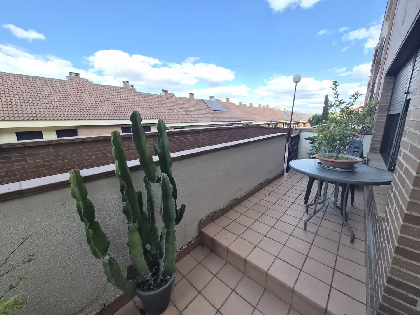 Terrassa de Casa adosada en venda en Mérida amb Piscina i Piscina comunitària