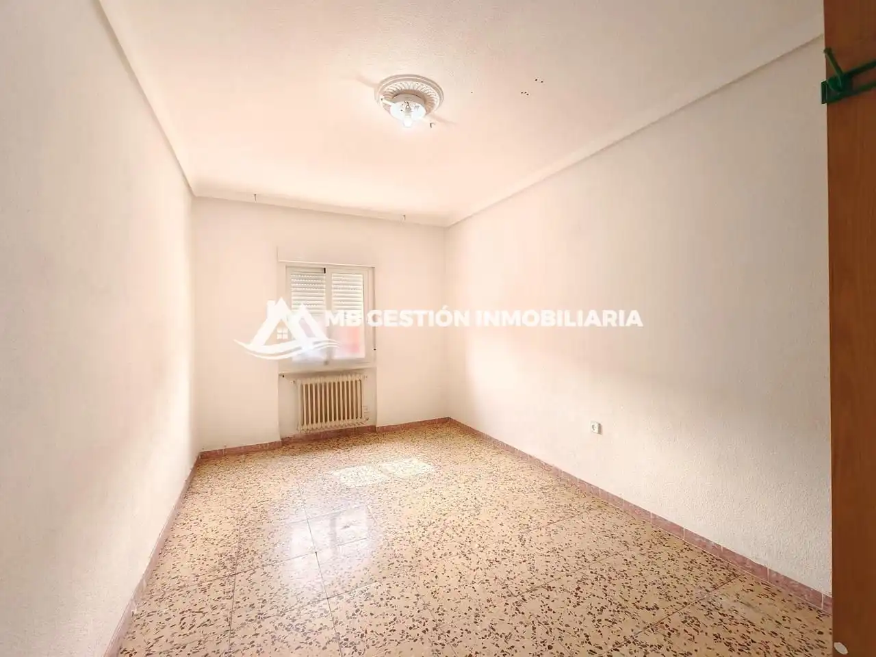 Flat for sale in Fuenlabrada  with Heating and Terrace