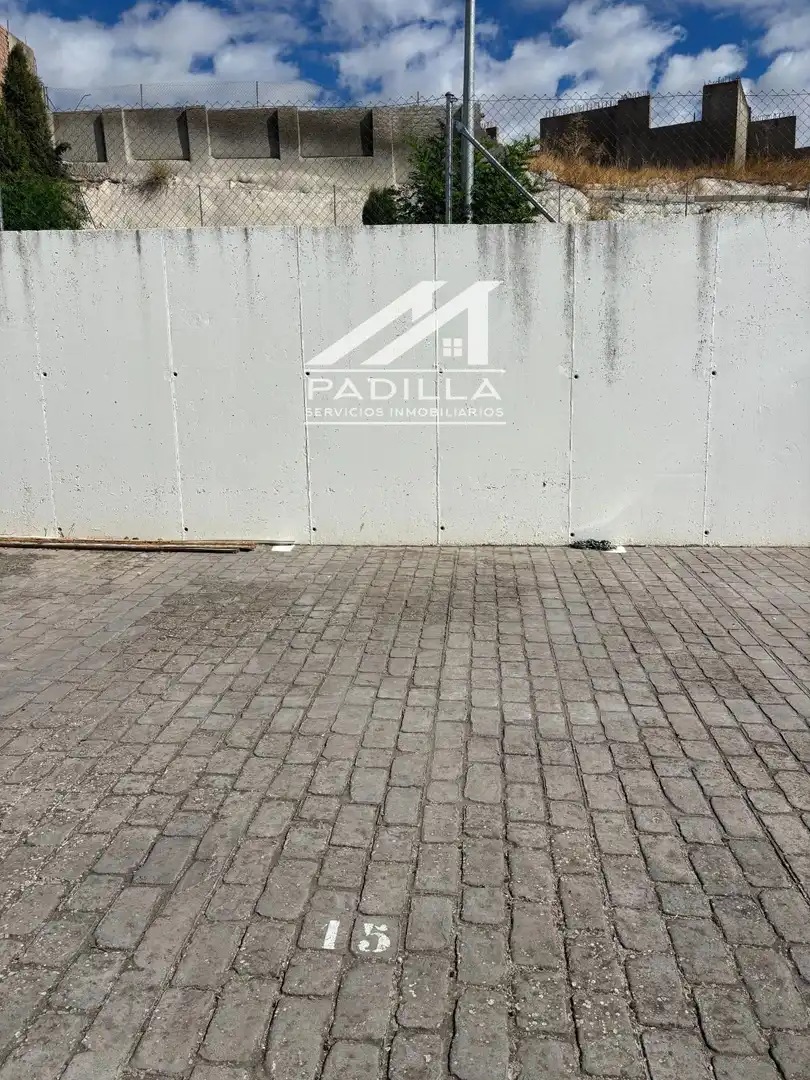 Local comercial de lloguer a Matadero, imagen 3
